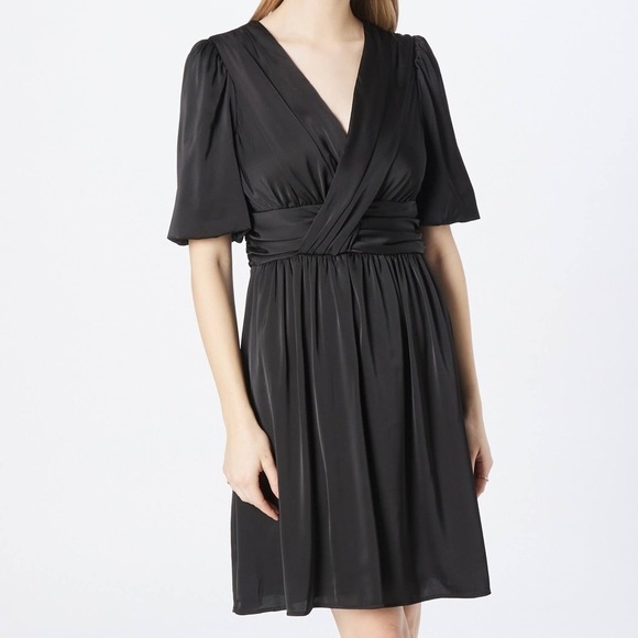 NWT. DKNY 12 V Neck Short Sleeve Fit & Flare Black Satin Dress. - Picture 2 of 16
